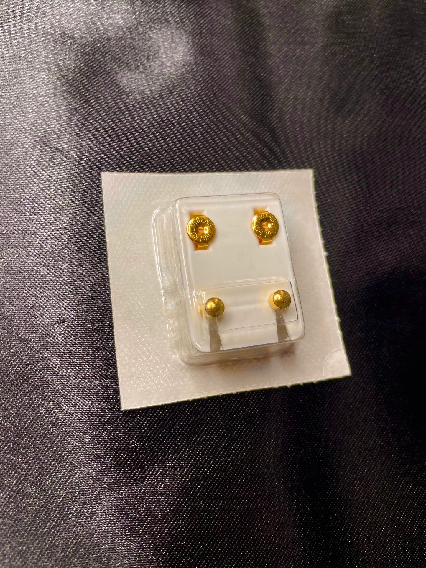 Earrings / Mavisi